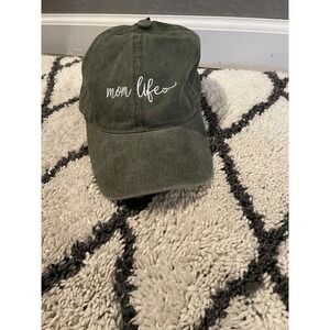 David And Young Mom Life Green Baseball Cap Nwt